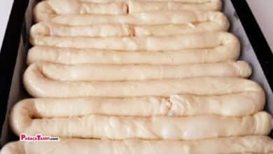 El Açması Peynirli Börek