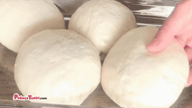 El Açması Pırasalı Börek