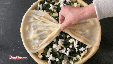 El Açması Ispanaklı Börek Tarifi