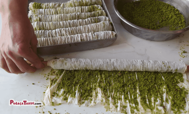 Fıstıklı Sarma Baklava Tarifi