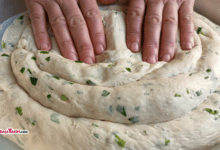 BÖYLESİNİ YEMEDİNİZ EN LEZZETLİ VE EN PRATİK ÇÖREK TARİFİ PAMUK GİBİ KOLAY KAHVALTILIK ÇÖREK