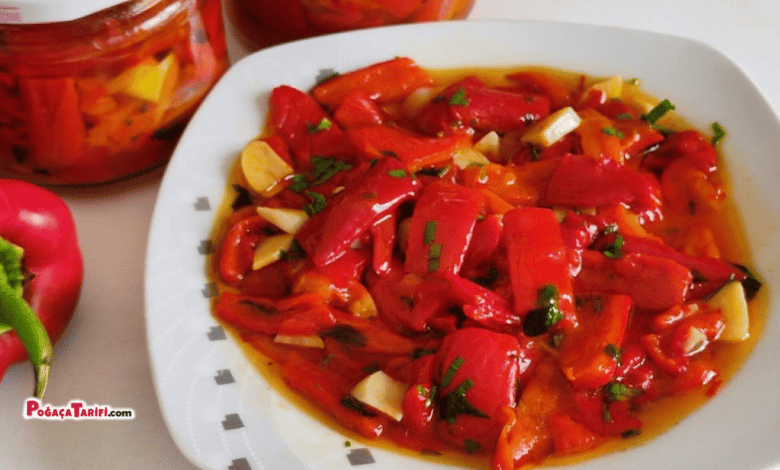 KÖZLENMİŞ KIŞLIK ZEYTİNYAĞLI KAPYA BİBER TURŞUSU İSTER TURŞU İSTER MEZE OLARAK TÜKETİN