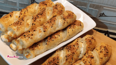 TÜM BÖREK TARİFLERİNİ BİR KENARA KOYUP BUNU DENEYİN SODALI PUF BÖREK