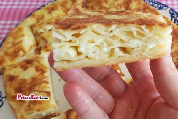 3 Yufka İle Yapılan Pişince İçi Asla Hamur Olmayan Su Böreğinden Farkı Olmayan Tavada Börek