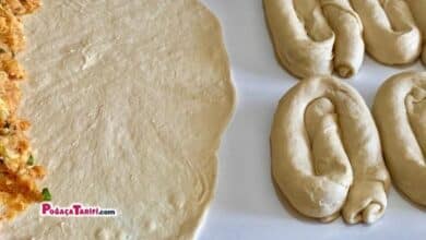Çayı Koyun Bu Börek Kapış Kapış Gidiyor El Açması Patatesli Yumuşacık Börek Tarifi