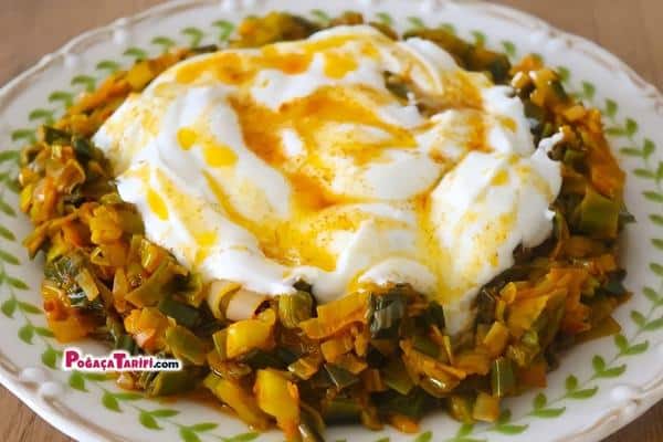 Pırasayla Dünyanın En Kolay Tarifi Pratik Yemek Tarifi