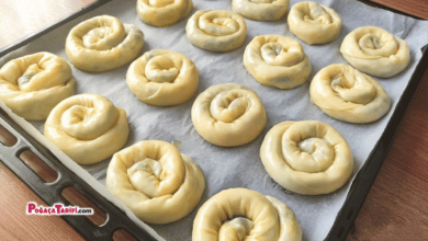 Tepsi Tepsi Yapıyorum Yapıldığı Anda Bitiyor Yok Böyle Bir Lezzet El Açması Ispanaklı Börek