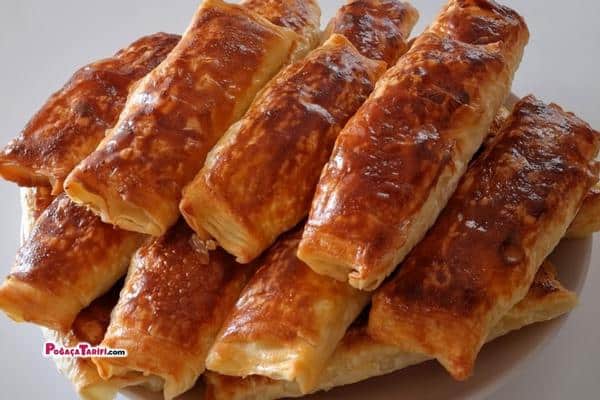 Bundan Sonra Bu Tarif Favorim Olacak Milföy Gibi Pul Pul Dökülüyor Oklavasız Mayasız Çıtır Börek