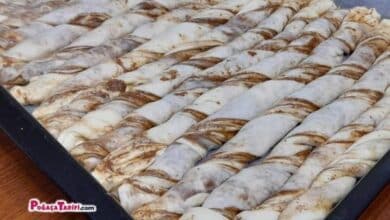 Pişmesi İle Bitmesi Bir Oldu Tel Tel Dökülen Haşhaşlı Çörek Amasya Çöreği