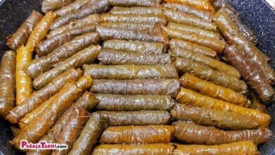 Zeytinyağlı Yaprak Sarması Acılı Ekşili Anne Usulü Sarma Tarifi