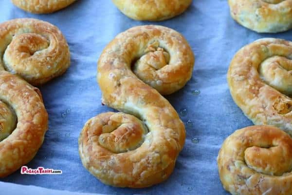 Çıtır Çıtır Şekilli Börek Tarifi