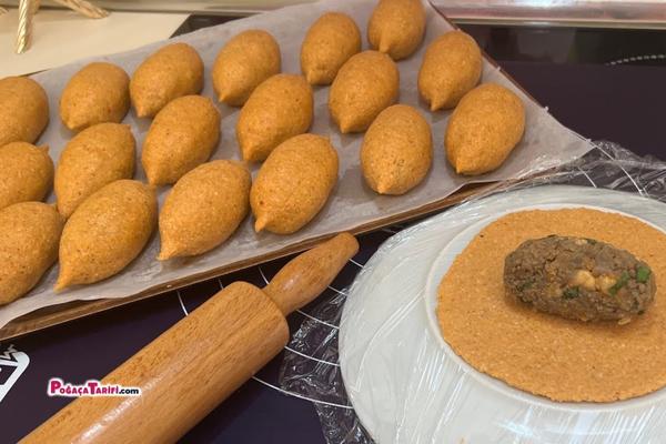 Evde Merdane Ve Tabak Varsa Herkes Yapabilir Kolay Ve Lezzetli İçli Köfte Yapma Yöntemi Tarifi