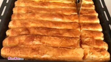 Sadece 8 Sefer Açarak 1 Tepsi Çıtır Çıtır El Açması Börek Tarifi