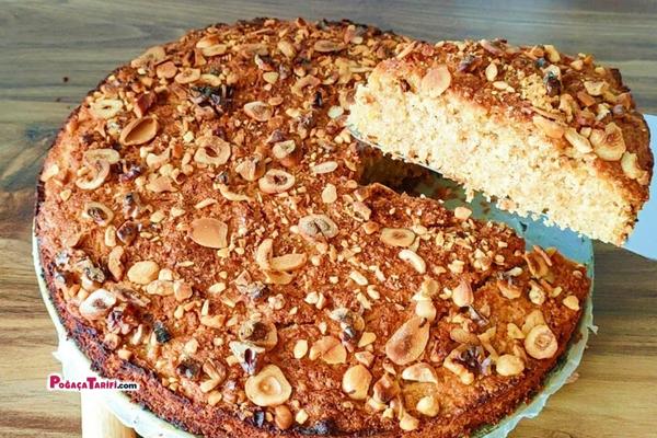 Yumurta Yoğurt Süt Olmadan Az Malzemeli Elmalı Pratik Kek Tarifi