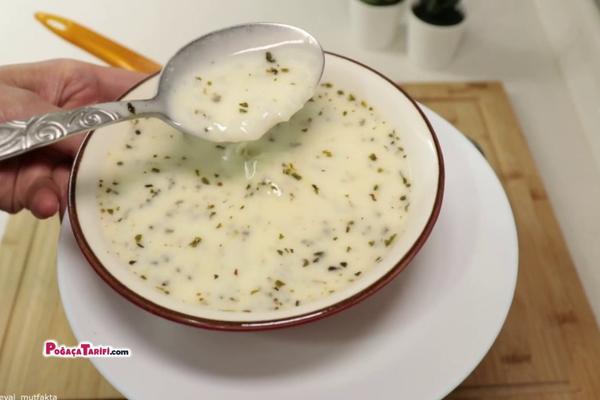 10 Dakikada Tam Ölçülü Yayla Çorbası Tarifi