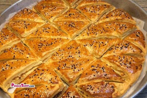 Kat Kat Katmer Börek Tarifi