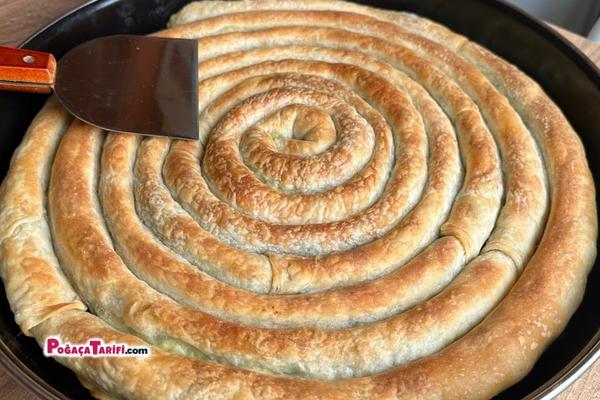 El Açması Börek Tarifi