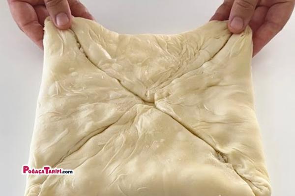 Milföy Gibi Çıtır Çıtır Kat Kat Börek Tarifi