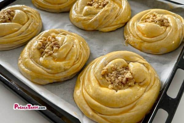 Tel Tel Ayrılan Tahinli Çörek