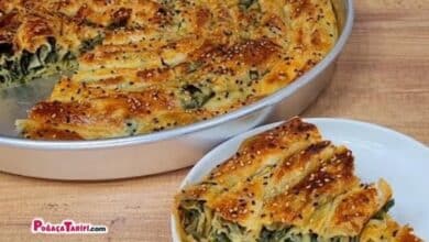 El Açması Ispanaklı Börek