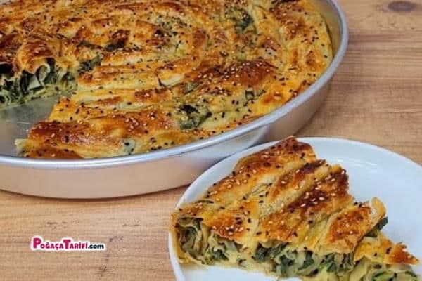 El Açması Ispanaklı Börek