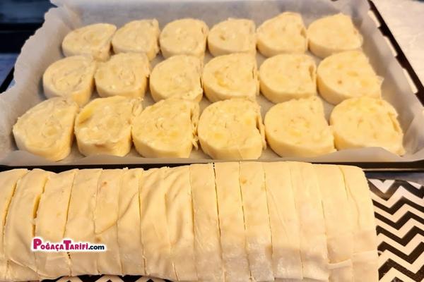 PATATESLİ BÖREK