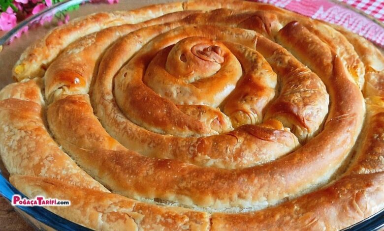 Patatesli El Açması Börek