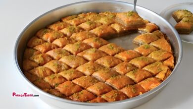 EL AÇMASI CEVİZLİ BAKLAVA
