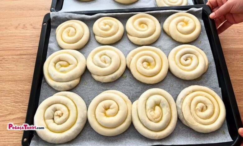 Ispanaklı El Açması Çıtır Börek